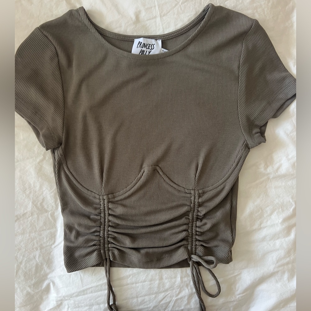 NEW princess Polly top